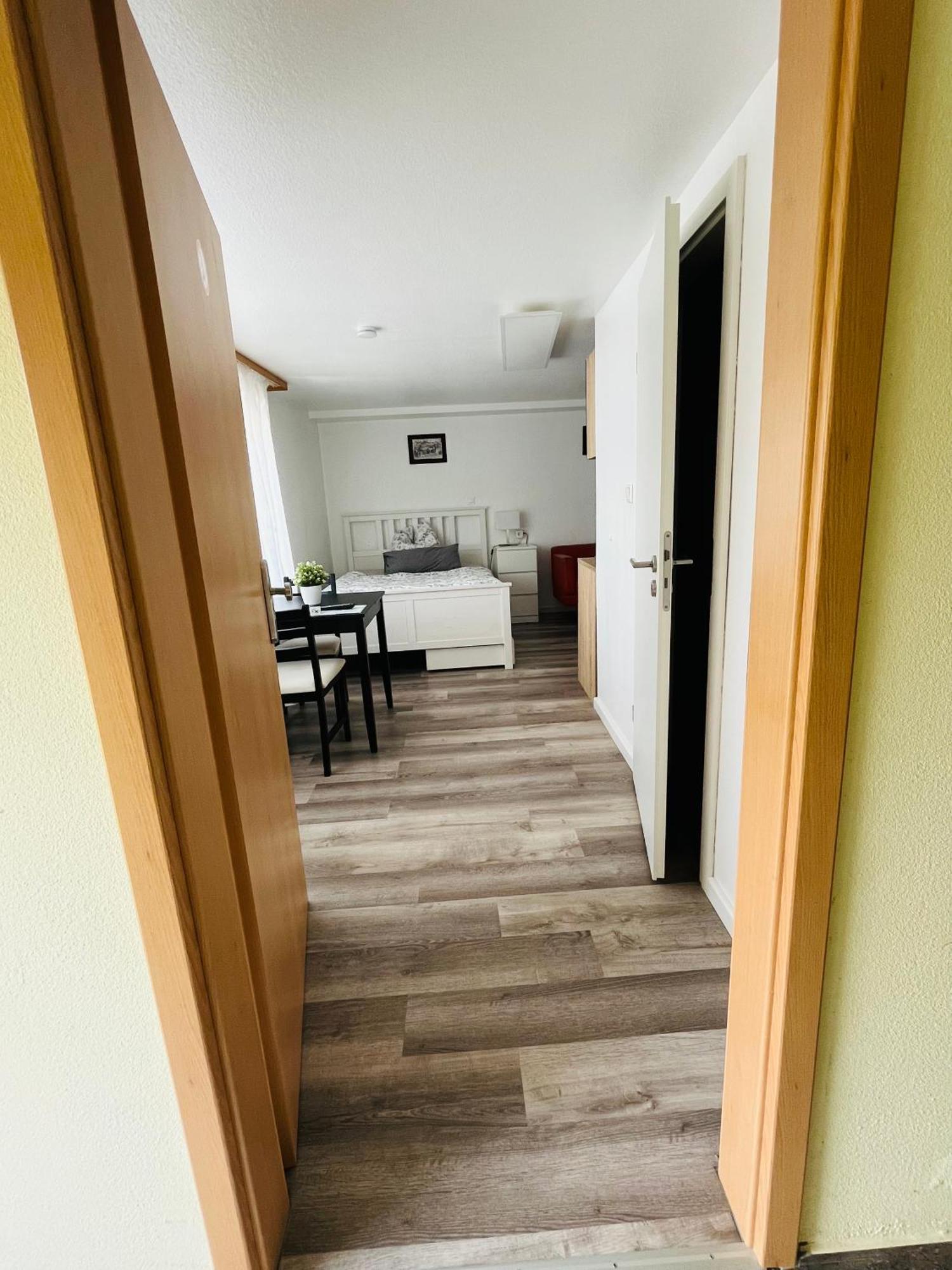 Ferienwohnung A&S Heuchelheim Heuchelheim  Eksteriør billede